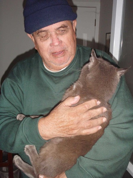 New Zealand�s oldest cat is Smokey, a blue Burmese born in January 1985, owned by Ian Clarke